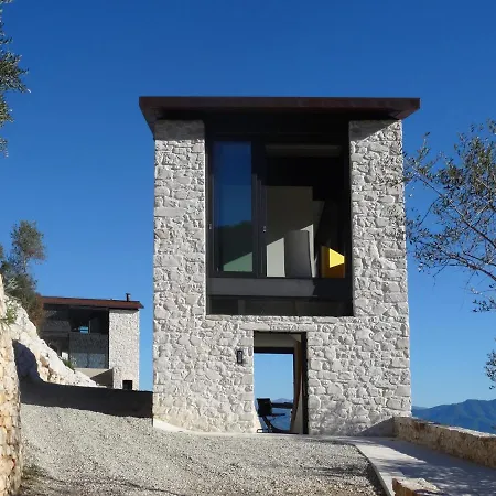 Villa Farfalla & Guesthouse - The World Unique Property With An Openable Roof-3